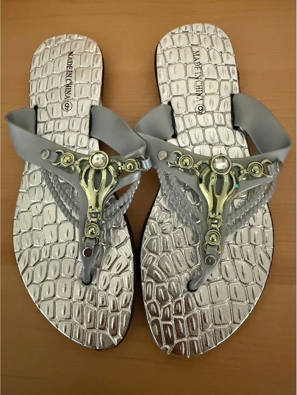 Women's Silver Embellished Slip-On Sandals Size 6